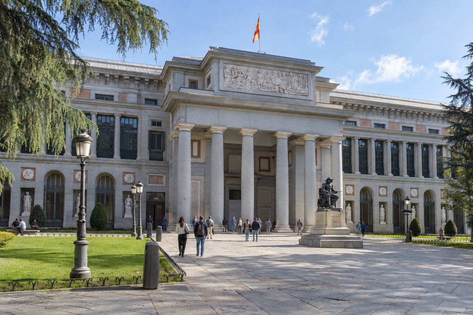 Madrid: A walk with an eye for architecture